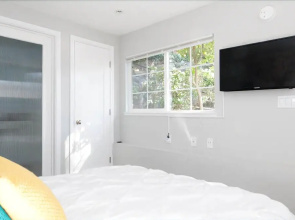 Garden Studio in Montclair Hills Studio Bedroom 1 Bathroom Apts