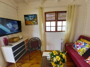 Maison de 2 chambres avec vue sur la mer piscine privee et jacuzzi a Bouillante