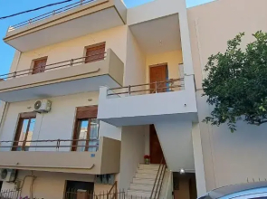 Hospitality up to 5 persons in Chios