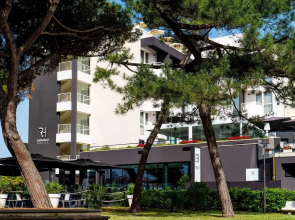 Raffaello Hotel