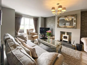 Swallow Lane, Enniskillen, Co Fermanagh, 5* Chic