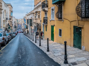 Valletta Republic Street Apartment