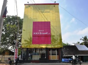 Hotel NNP Grand