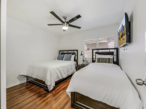 Desert Oasis Retreat Palm Meadows Gem 3 Bedroom Home