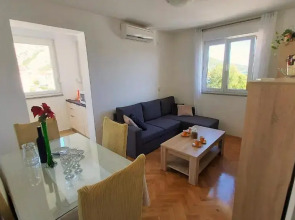 Apartment Ribnjak 10