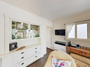 727 De La Vina Apartment 1 Bedroom 1 Bathroom Apts