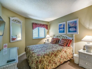 Ocean Bay Club - 906 by RedAwning