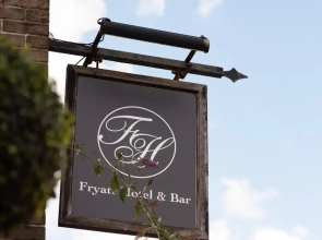 Fryatt Hotel & Bar