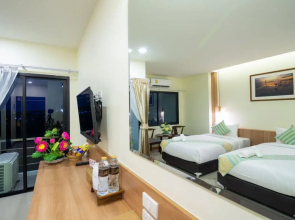 Pura Nakhon Hotel (SHA Extra Plus)
