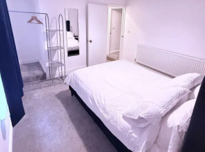 Bristol City Center - Cosy 2 Bedroom House