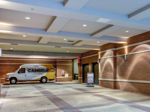 Cambria Hotel White Plains - Downtown