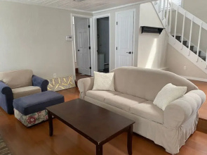 Relaxing 3 Bed  2 Bath  Wifi by the Intercostal