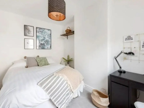 2 Bedroom Bath Townhouse With Parking