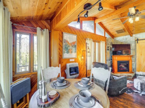 Near Lake + Trails: Rustic Newland Cabin w/ Deck!