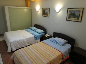 Hostal Dy'vela