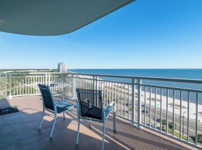 Spacious Beachview End Unit in Legacy Tower 1 -1101 - 3 Bedroom 3 Bath Condo