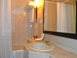 Отель Sheraton Khalidiya