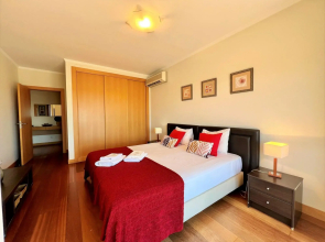 Albufeira Modern 2 by Homing