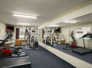 Ramada Limited Bloomington