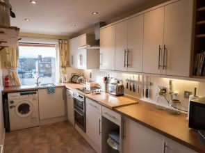 The Flat in the Square