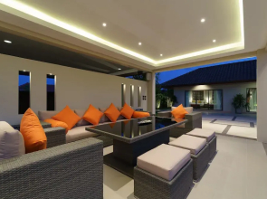 Luxury Pool Villa 134