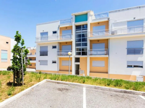 House With 3 Bedrooms in Alcobaça, With Wonderful Mountain View, Furni