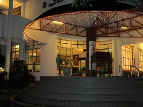 Hotel Nugraha Wisata