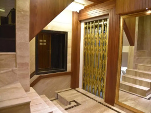 Hotel Flora Fountain