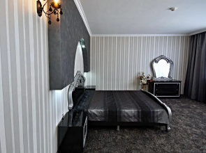Hotel History