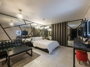 Ansan Walkers Hotel by Cozy
