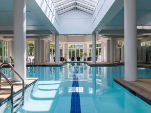 Marriott's SurfWatch Resort