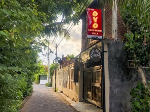 Oyo 2523 Kayu Beach Villa