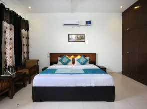 Shradha Guest House by OYO Rooms