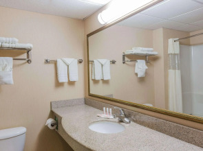 Days Inn by Wyndham Budd Lake