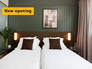 The Honest Budapest by Chic & Basic