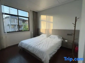 Qingyaxuan Homestay (Tonglu Kaiyuan Senbo Resort Paradise OMG Heartbeat Park)