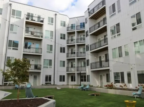 TWO Luxe CozySuites in Downtown Cincy