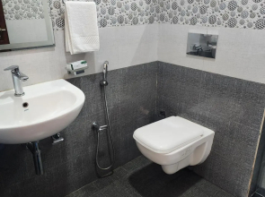 Riyavar Luxury Homestay
