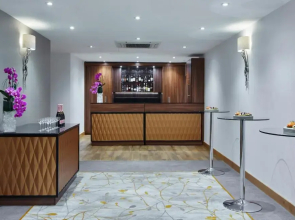 Marriott Cheshunt Hotel