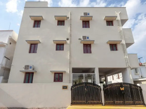 OYO 18954 Varun Residency