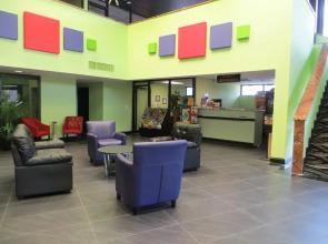 Grand Hotel Orlando at Universal Blvd - Shuttle to Theme Parks