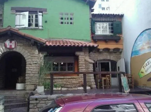 Tizzi Hostel