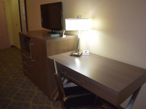 American Inn & Suites West Memphis I-40/I-55