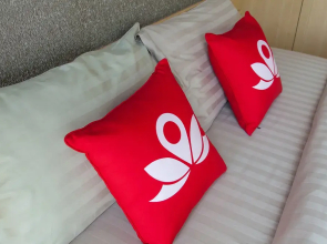 ZEN Rooms Ekkamai 10 Suites