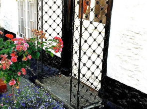 The White Cottage B&B