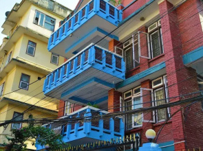 First Apartment 1bhk Thamel 5 min Walk 1st Floor