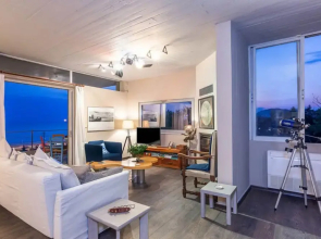 An Ideal Place to Relax With a 270 Degree View of the Saronic Gulf