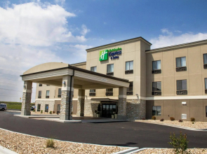 Holiday Inn Express & Suites Sikeston Southwest by IHG