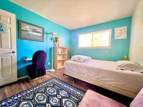 WHOLE Family - Rosemont - Hostel