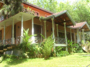 Estancia Hotel